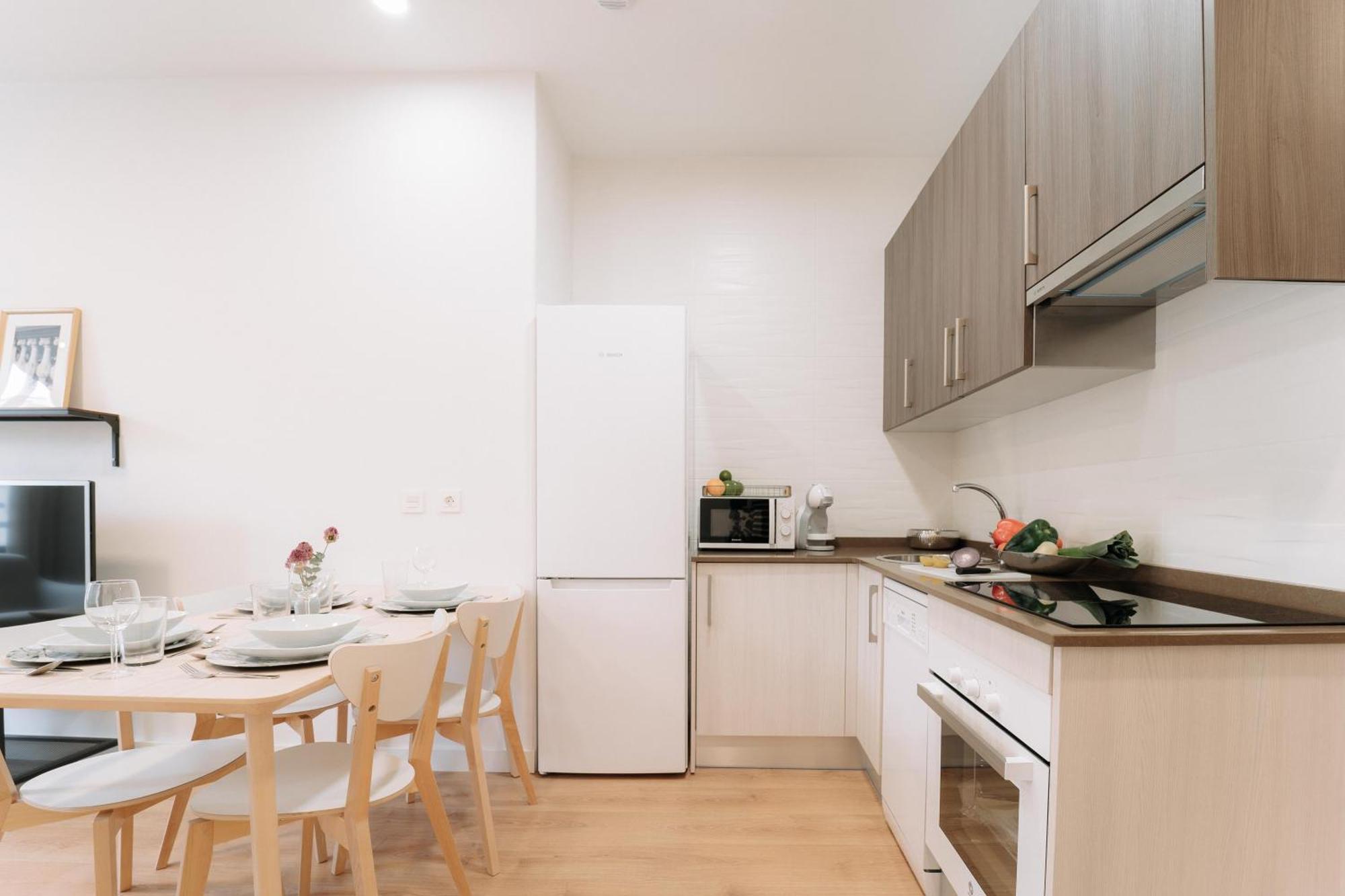 San Bernardo, 19 Apartment Avilés Екстериор снимка
